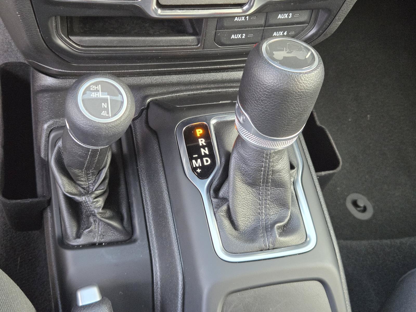 Used 2022 Jeep Wrangler Unlimited Sport AWD/4WD image 13
