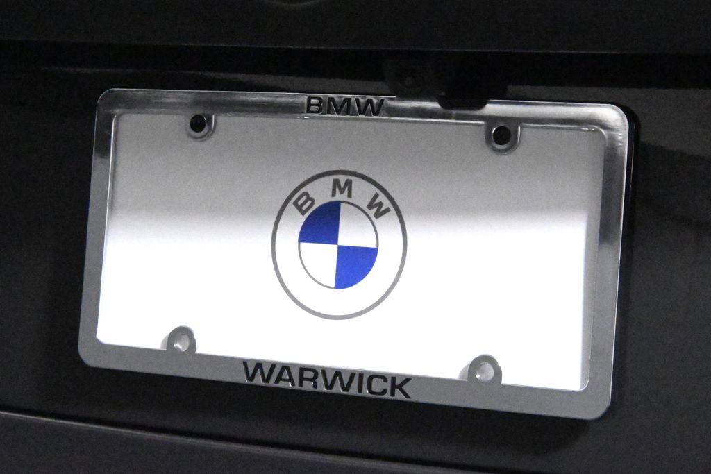 Used 2025 BMW X5 M60i w/ Executive Package image 15