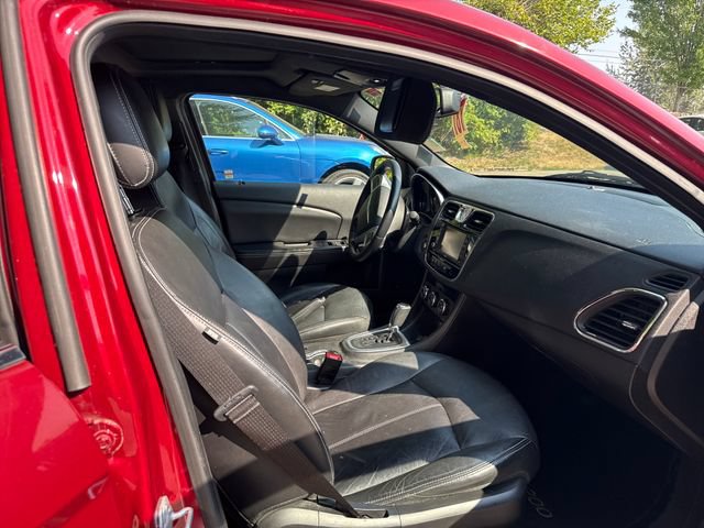Used 2012 Chrysler 200 Limited w/ Sun/Sound Group FWD image 9