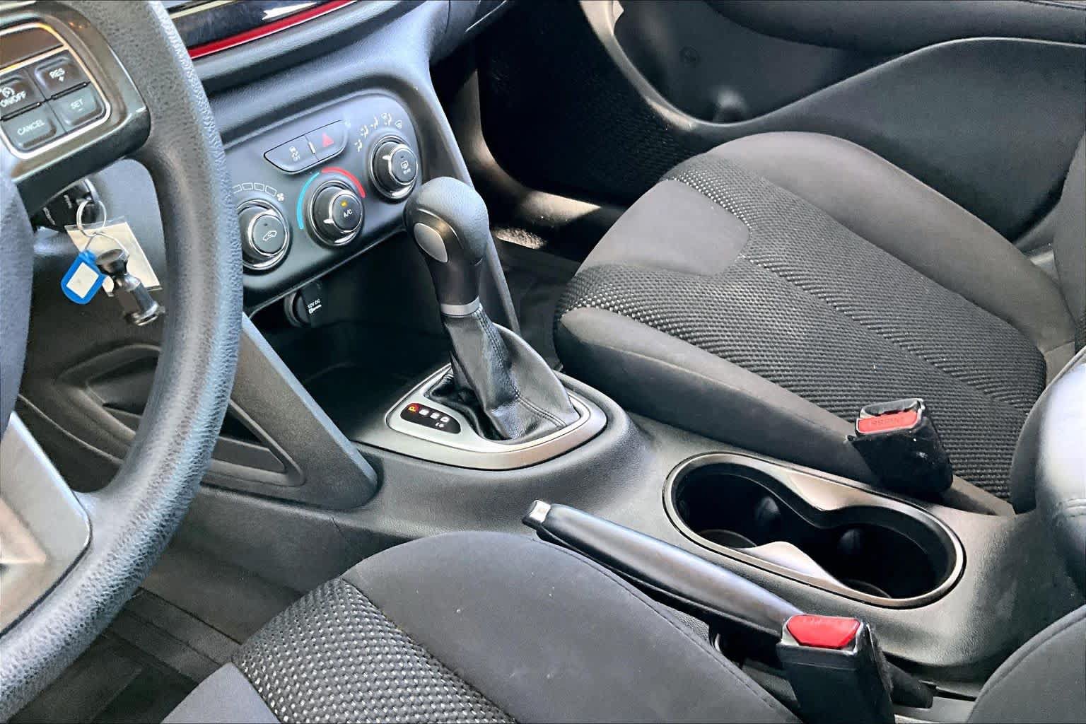 Used 2016 Dodge Dart SE w/ Convenience Group FWD image 16
