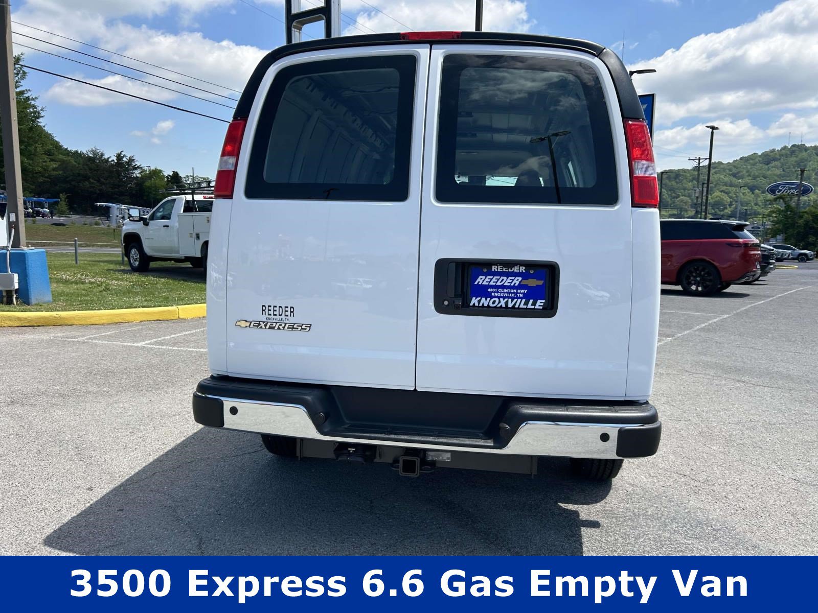 New 2026 Chevrolet Express 3500 w/ Driver Convenience Package RWD image 4