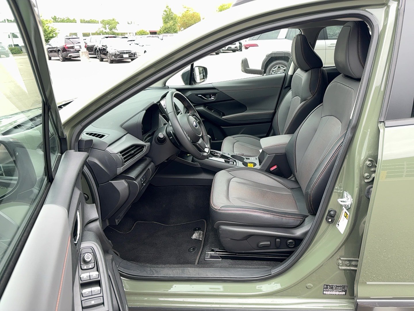 Certified 2025 Subaru Crosstrek 2.5i Limited AWD/4WD image 14