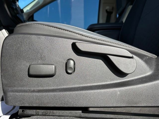 Used 2021 Chevrolet Colorado Z71 w/ Safety Package image 13