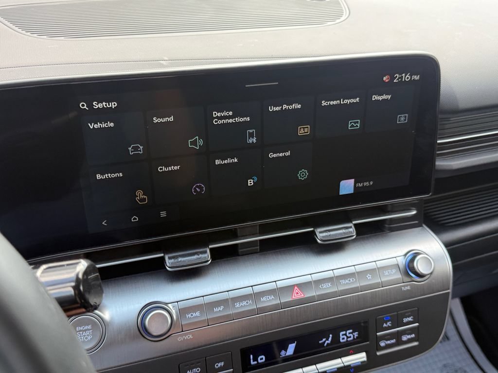 Certified 2026 Hyundai Kona SEL Sport AWD/4WD image 32