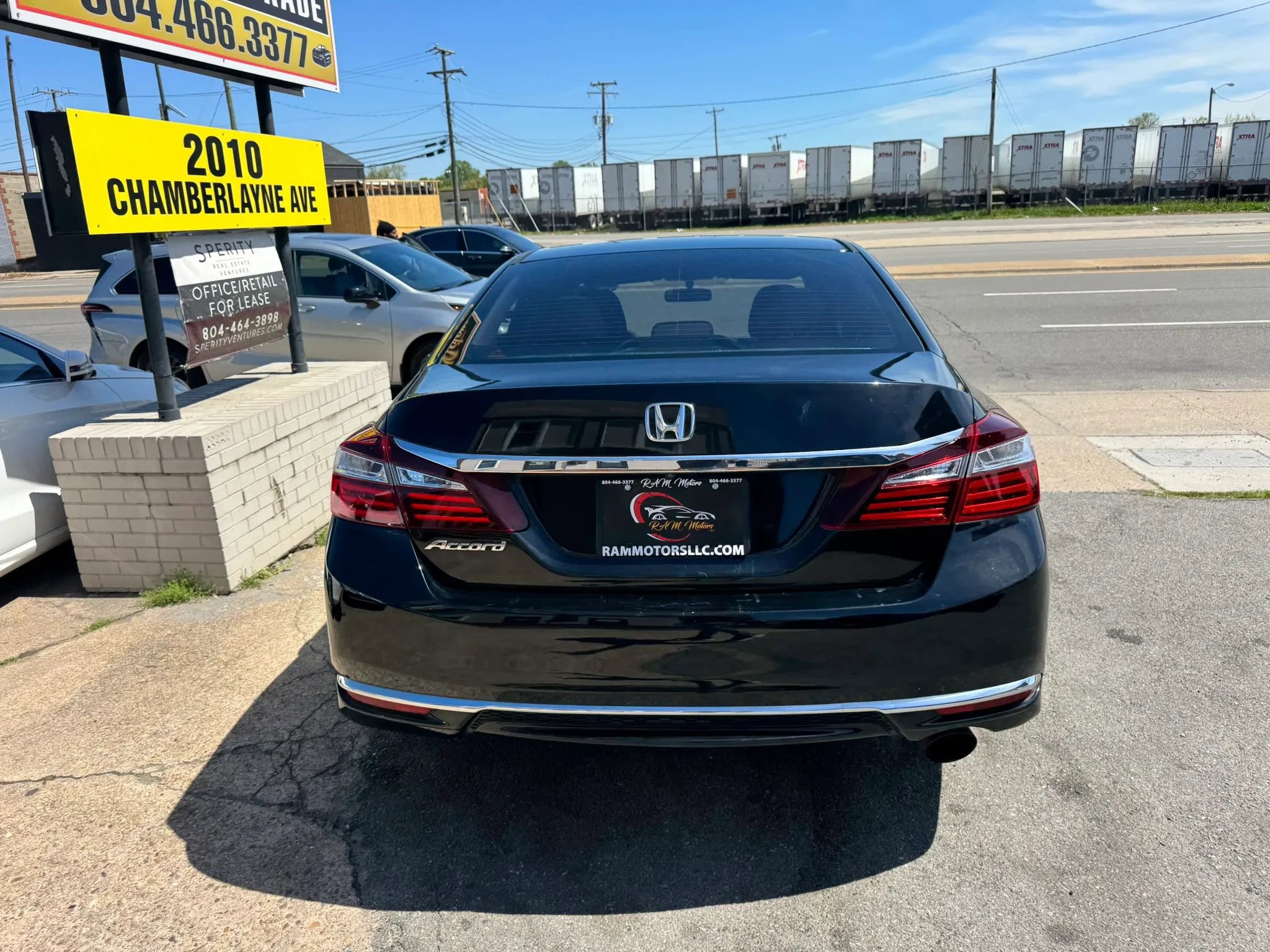 Used 2017 Honda Accord LX image 4