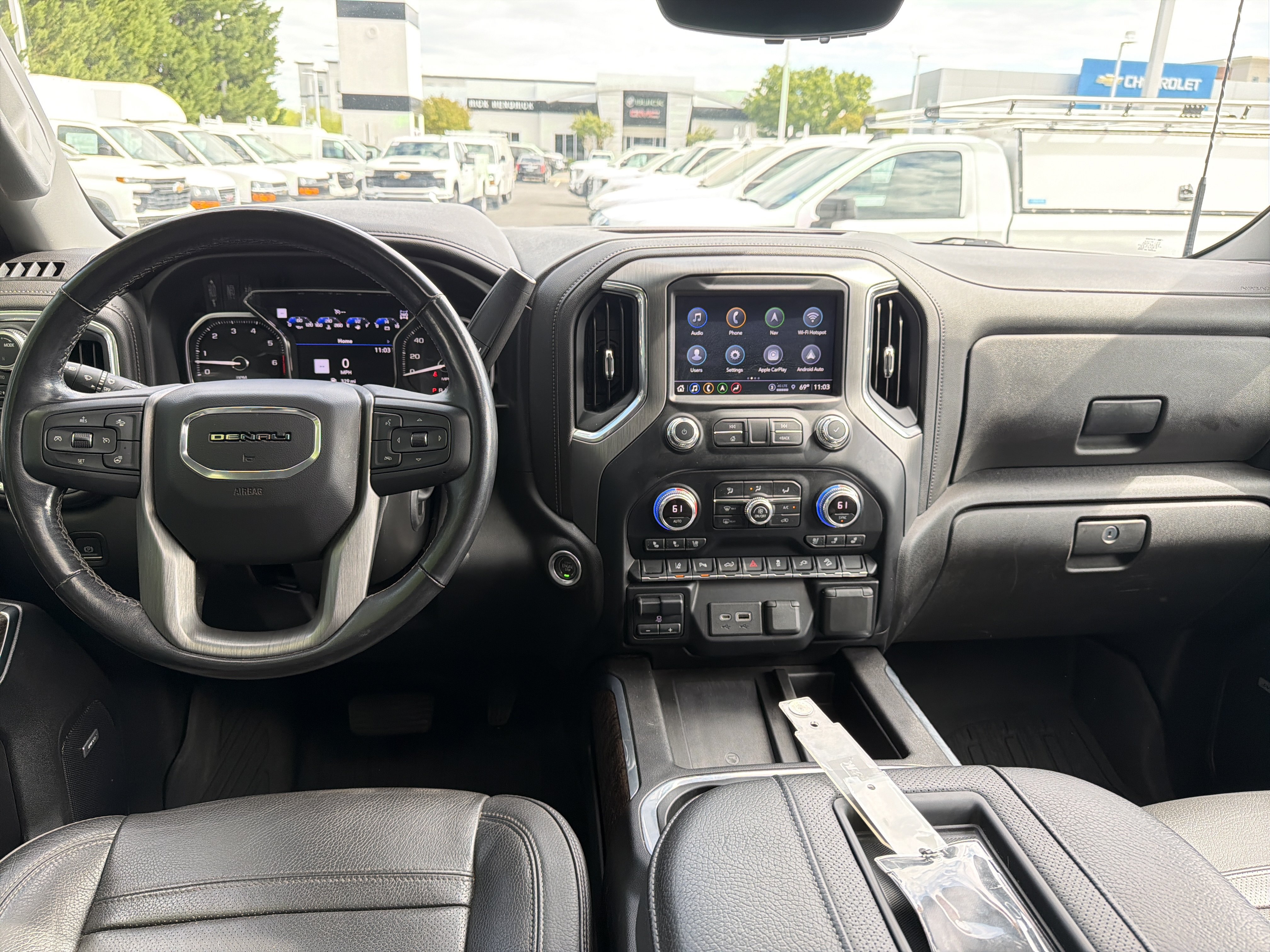 Used 2022 GMC Sierra 2500 Denali w/ Denali Ultimate Package AWD/4WD image 29