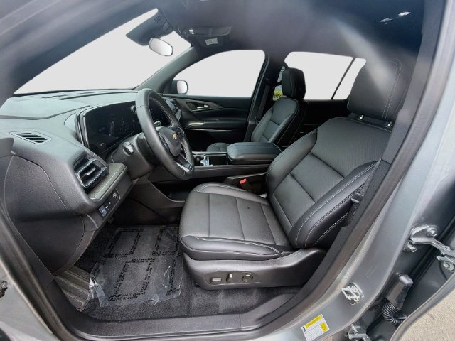 Used 2026 Chevrolet Traverse LT FWD image 22
