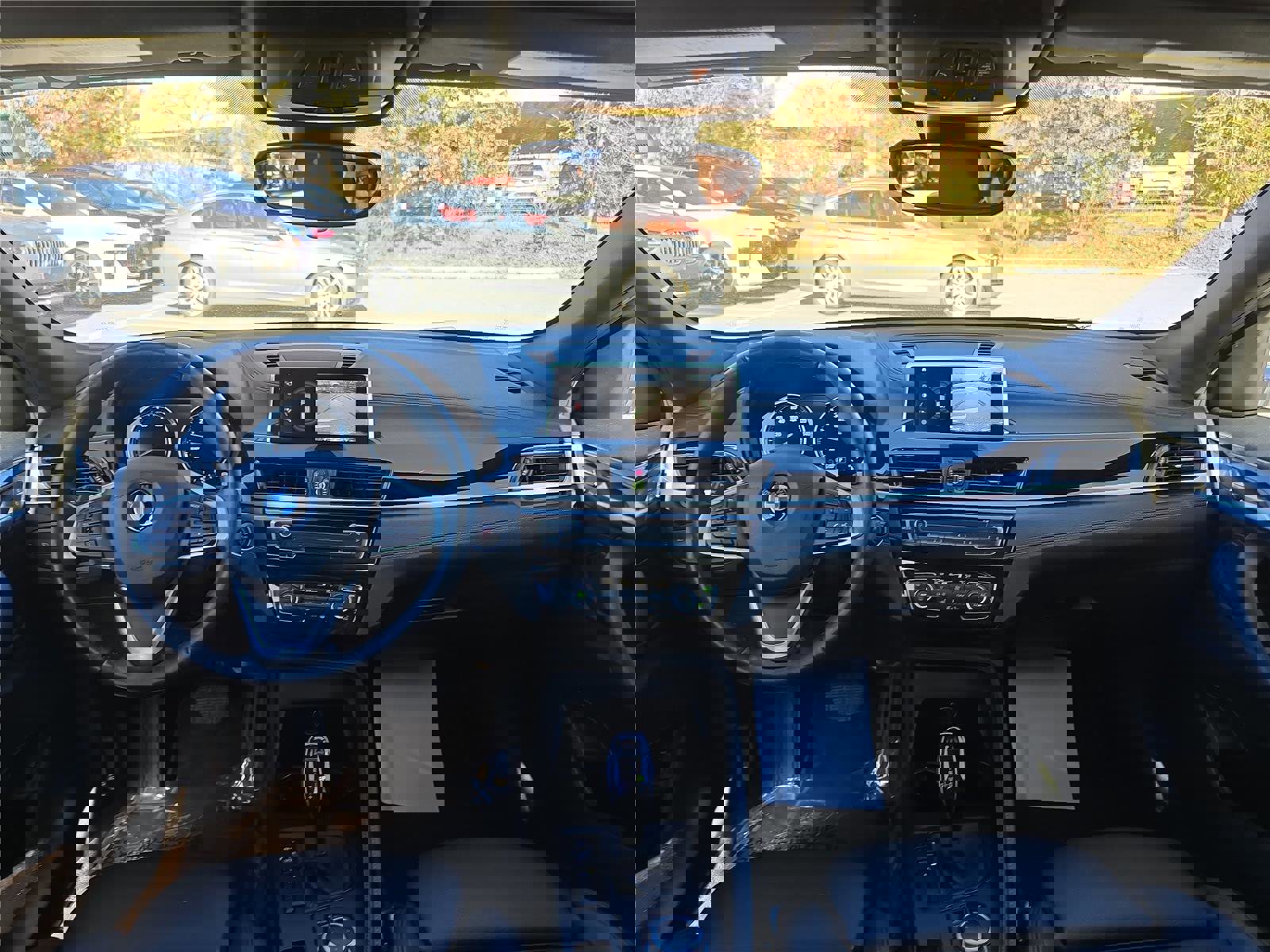 Used 2022 BMW X2 sDrive28i w/ Convenience Package image 19