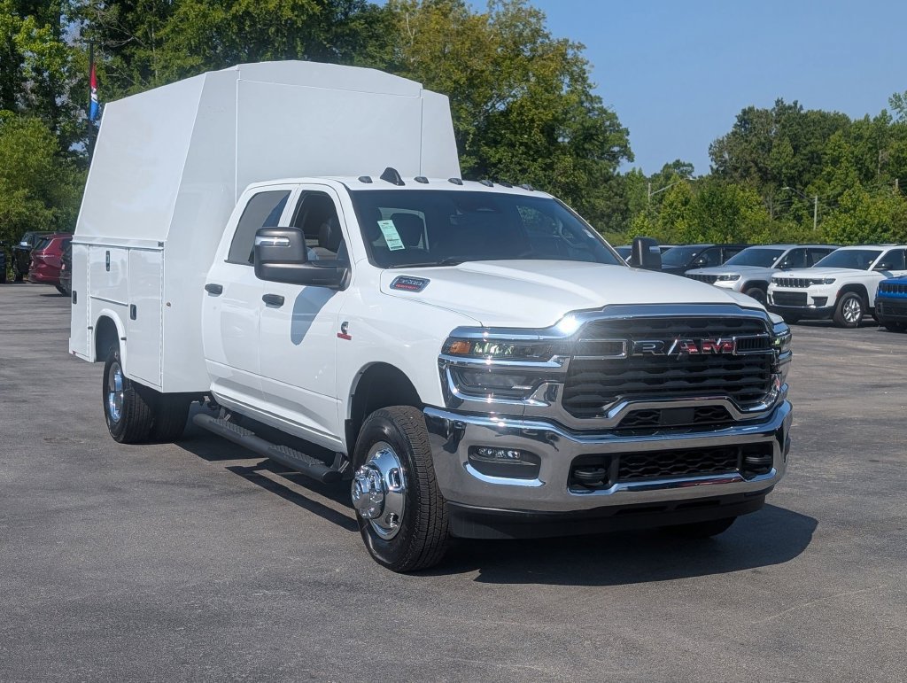 New 2026 RAM 3500 Tradesman w/ Chrome Appearance Group A AWD/4WD image 2