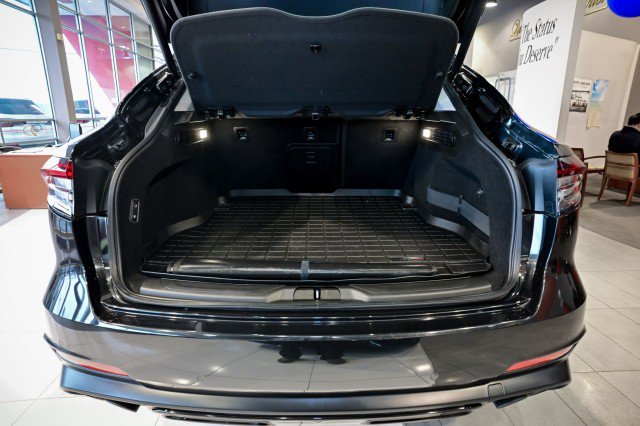 Used 2022 Maserati Levante Modena AWD/4WD image 21