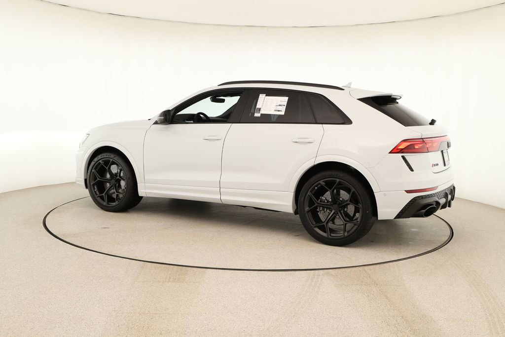 New 2026 Audi RS Q8 performance image 3