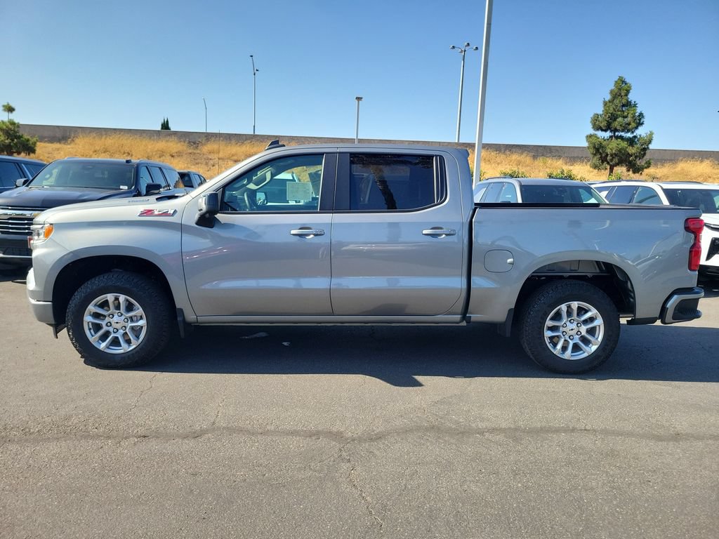 Used 2026 Chevrolet Silverado 1500 RST w/ Safety Package AWD/4WD image 34