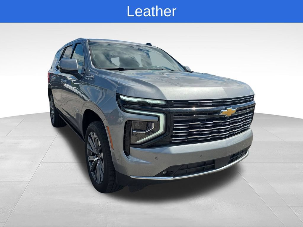 Used 2025 Chevrolet Tahoe High Country AWD/4WD image 9