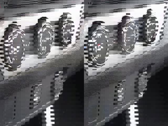 Used 2017 Toyota Tacoma SR5 w/ Tow Package image 14