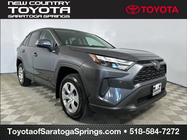 Used 2023 Toyota RAV4 LE AWD/4WD image 1