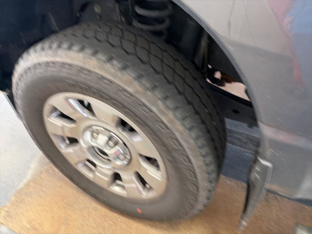 Used 2026 Ford F350 Lariat w/ Chrome Package AWD/4WD image 4