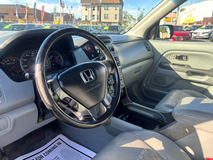 Used 2004 Honda Pilot EX image 13