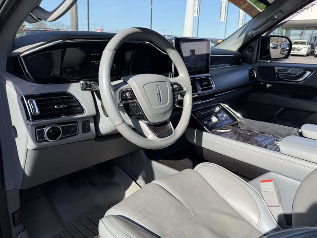 Used 2019 Lincoln Navigator L Reserve w/ Cargo Package image 11