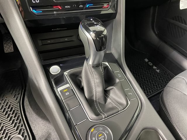 New 2026 Volkswagen Taos SEL AWD/4WD image 4