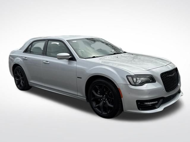 Used 2021 Chrysler 300 S w/ S Model Appearance Package image 9