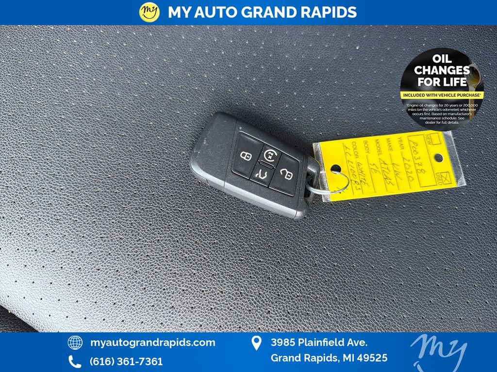Used 2020 Volkswagen Atlas Cross Sport SE AWD/4WD image 34