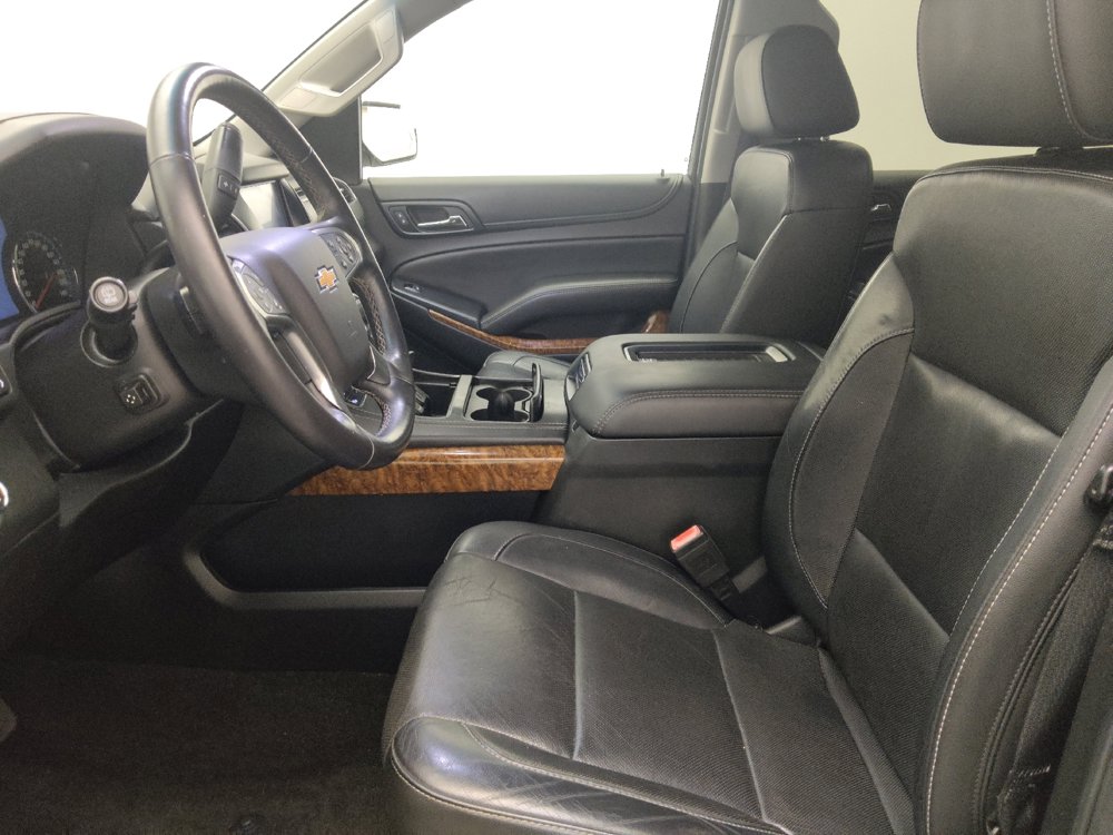 Used 2017 Chevrolet Suburban Premier AWD/4WD image 17