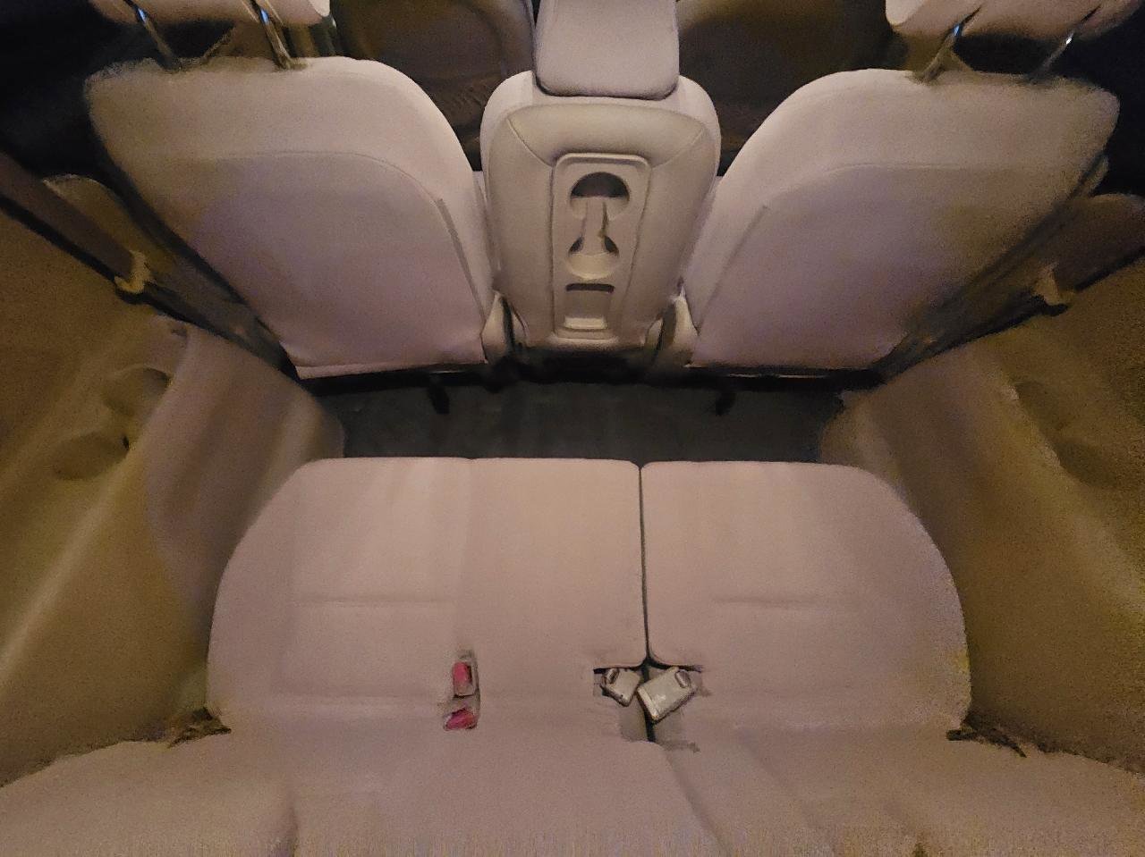 Used 2015 Kia Sedona LX w/ LX Convenience Package image 29