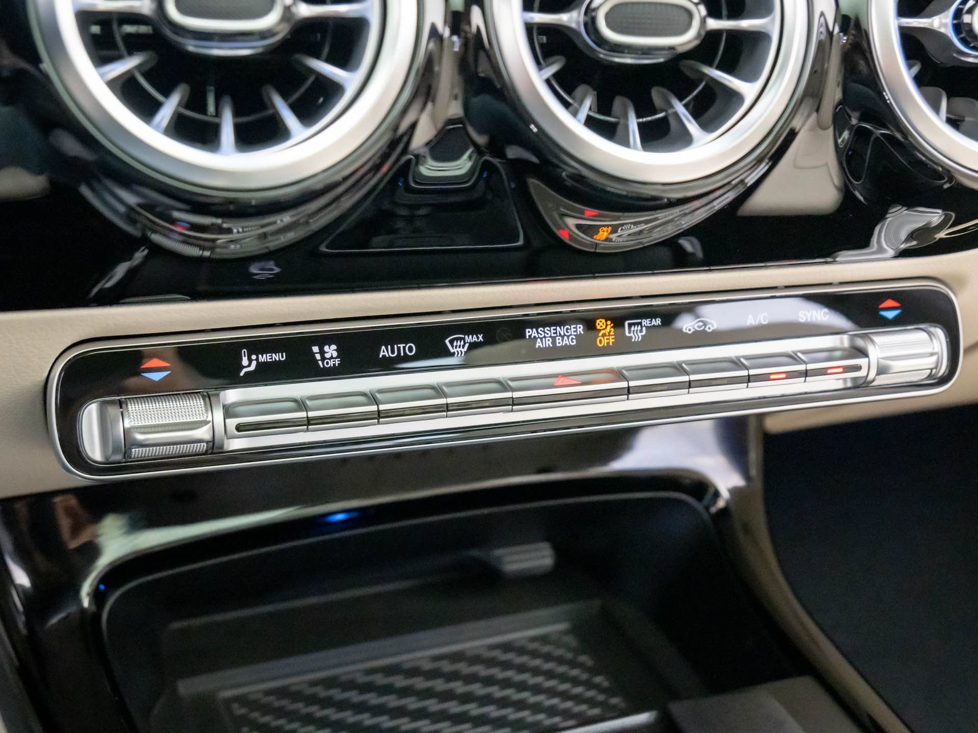 New 2026 Mercedes-Benz CLA 250 4MATIC image 24