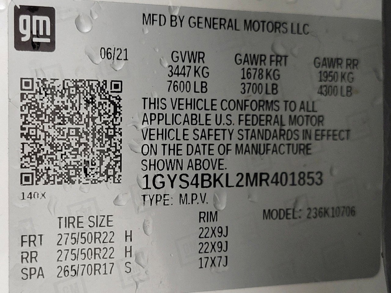 Certified 2021 Cadillac Escalade Premium Luxury w/ LPO, Radiant Package image 34