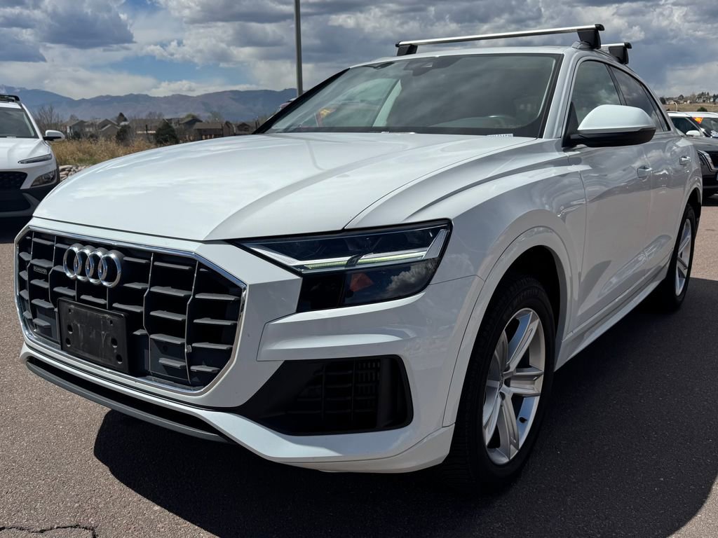 Used 2019 Audi Q8 Premium w/ Convenience Package image 3