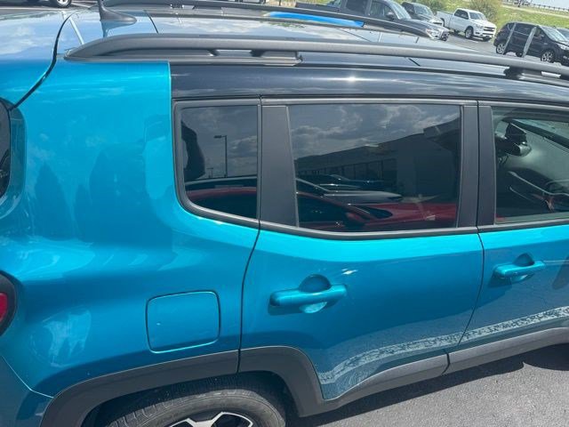 Used 2021 Jeep Renegade Trailhawk w/ Sun & Sound Group AWD/4WD image 19
