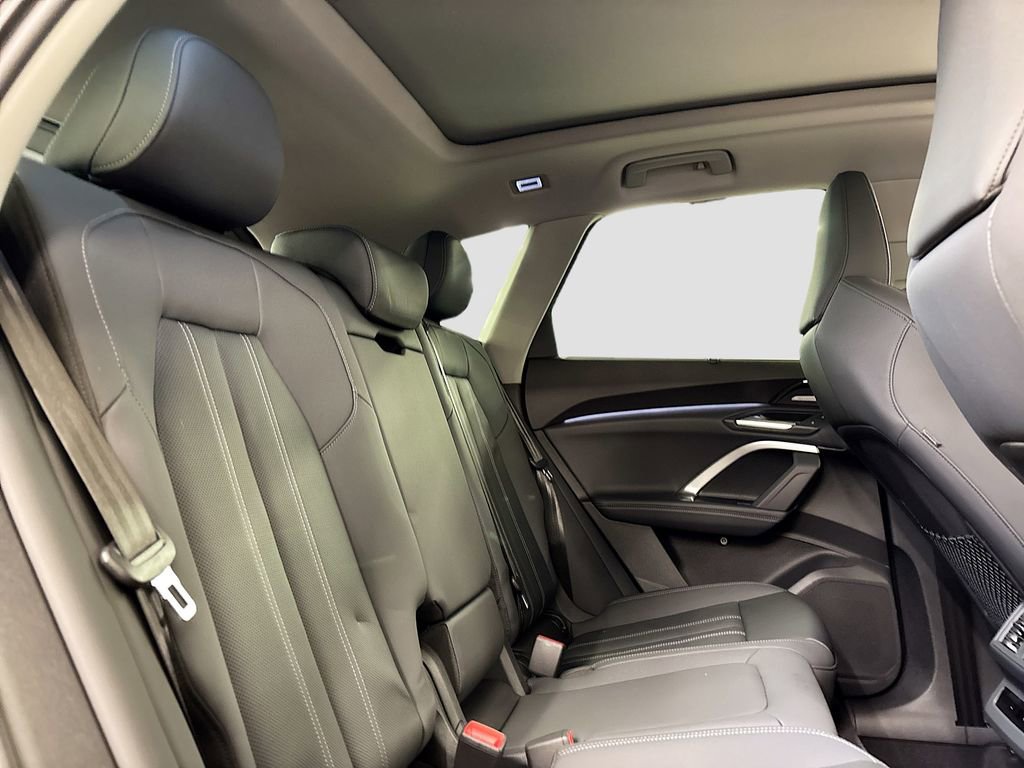 New 2025 Audi Q5 2.0T Premium Plus image 16
