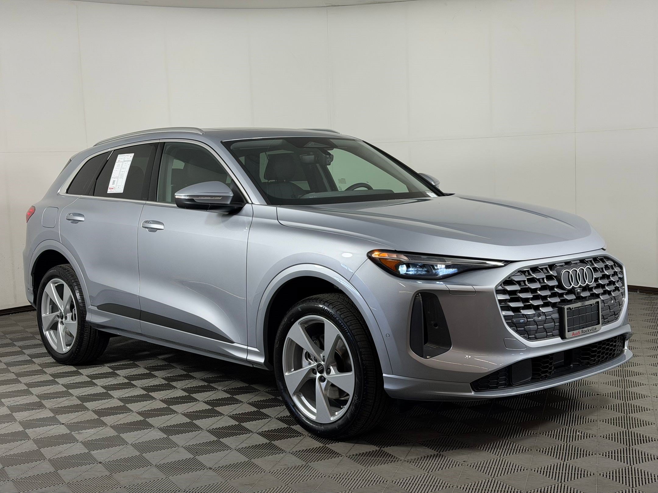 New 2026 Audi Q5 Premium AWD/4WD image 7