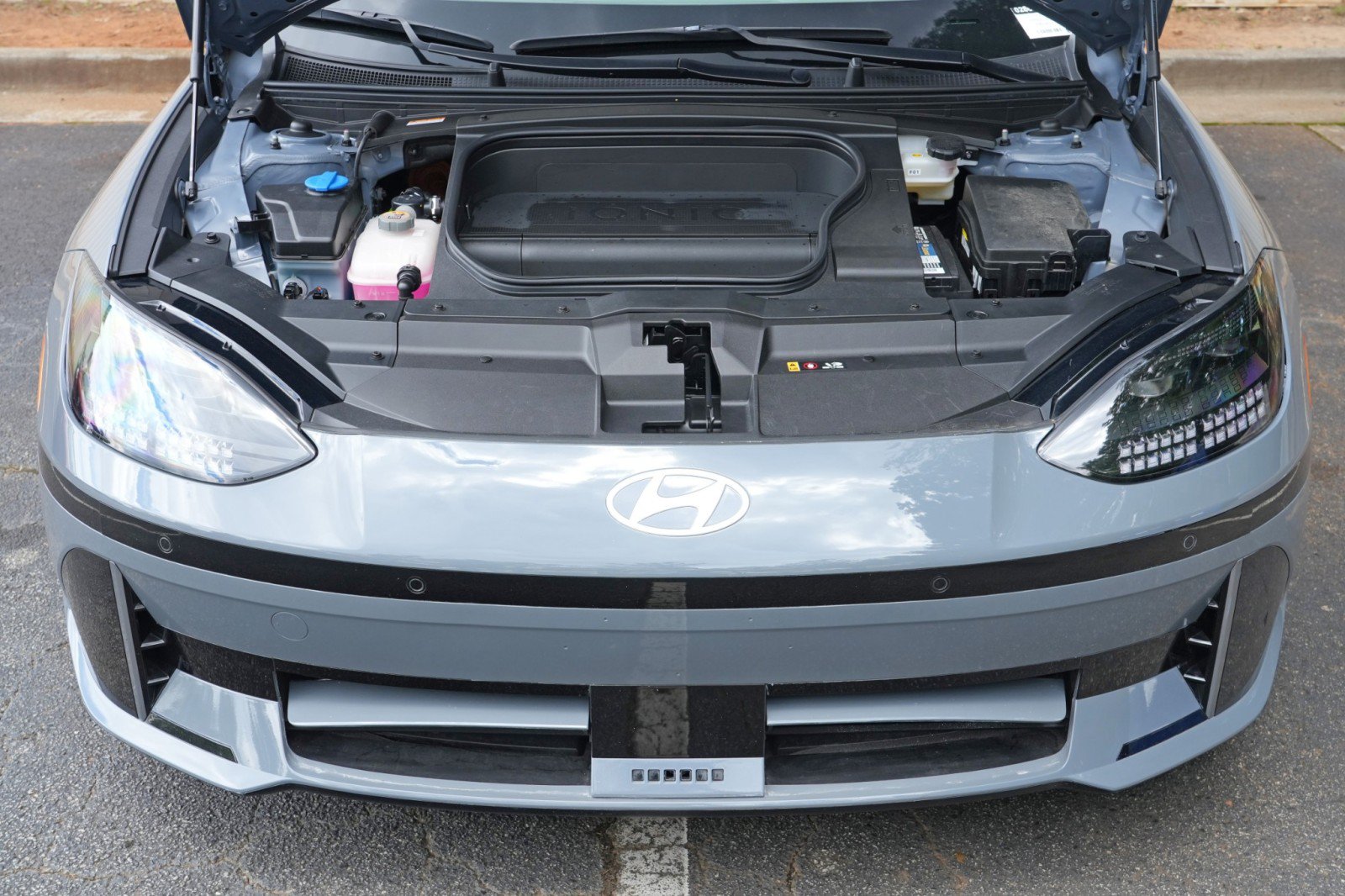 Used 2023 Hyundai Ioniq 6 SEL RWD image 6