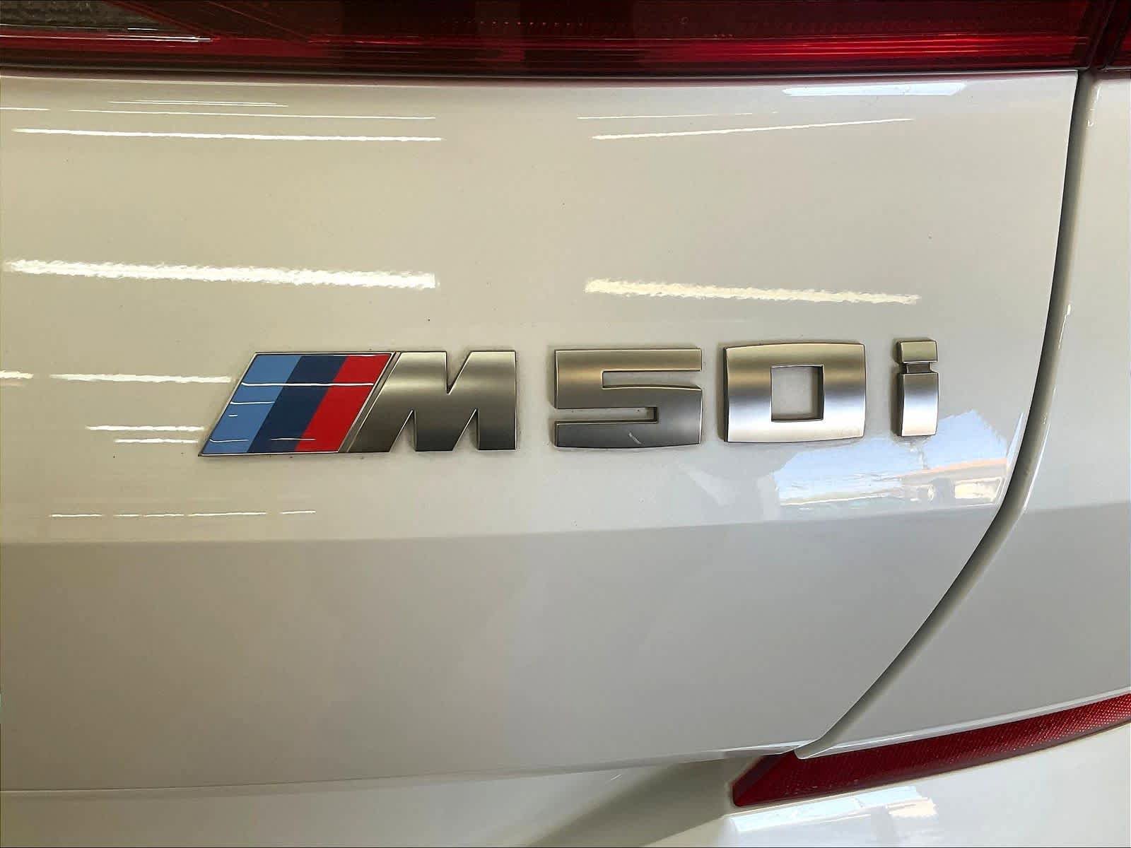 Used 2022 BMW X6 M50i w/ Premium Package AWD/4WD image 11