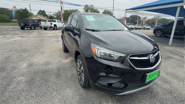 Used 2022 Buick Encore Preferred w/ Safety Package II AWD/4WD image 2