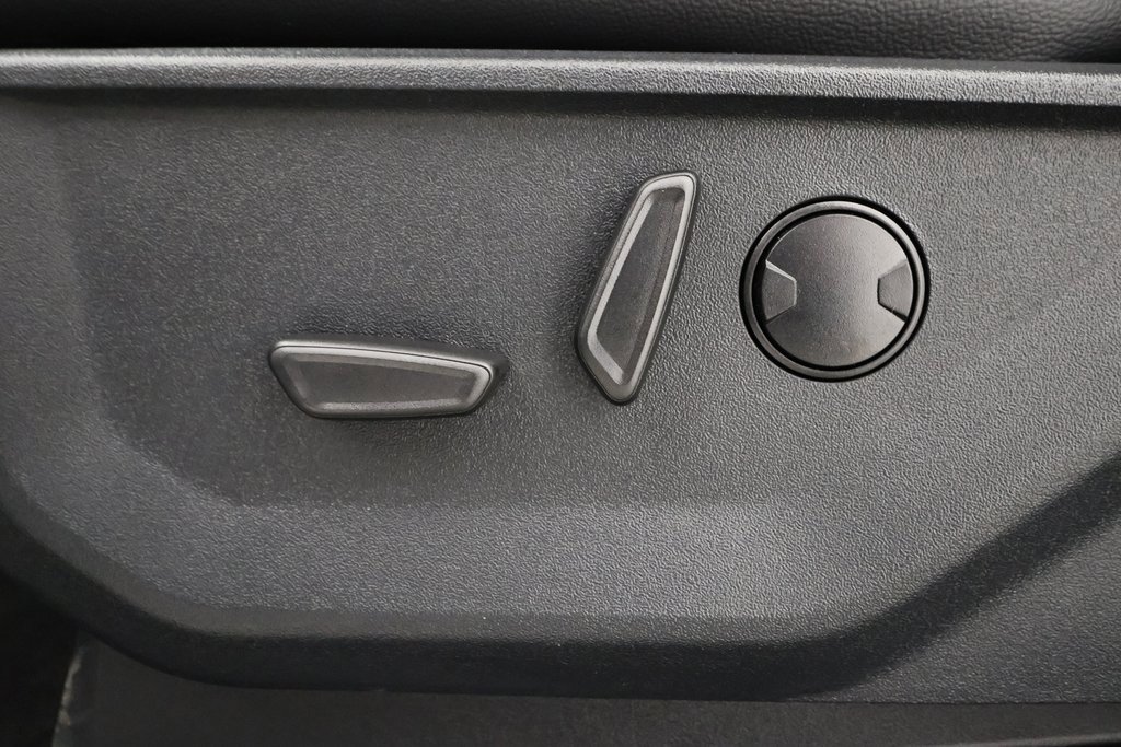 New 2025 Ford F150 XLT w/ Equipment Group 303A High image 12