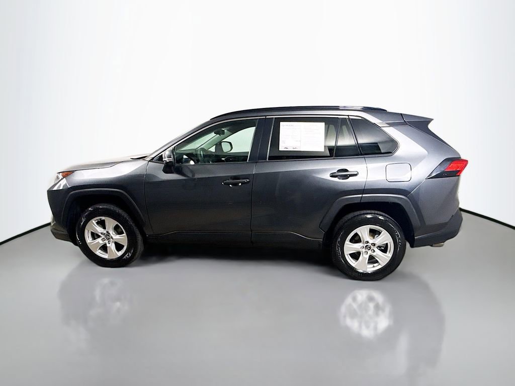 Certified 2020 Toyota RAV4 XLE AWD/4WD image 4