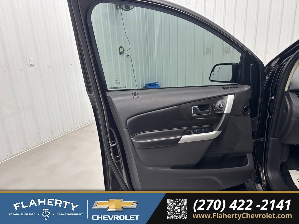 Used 2013 Ford Edge SEL AWD/4WD image 9