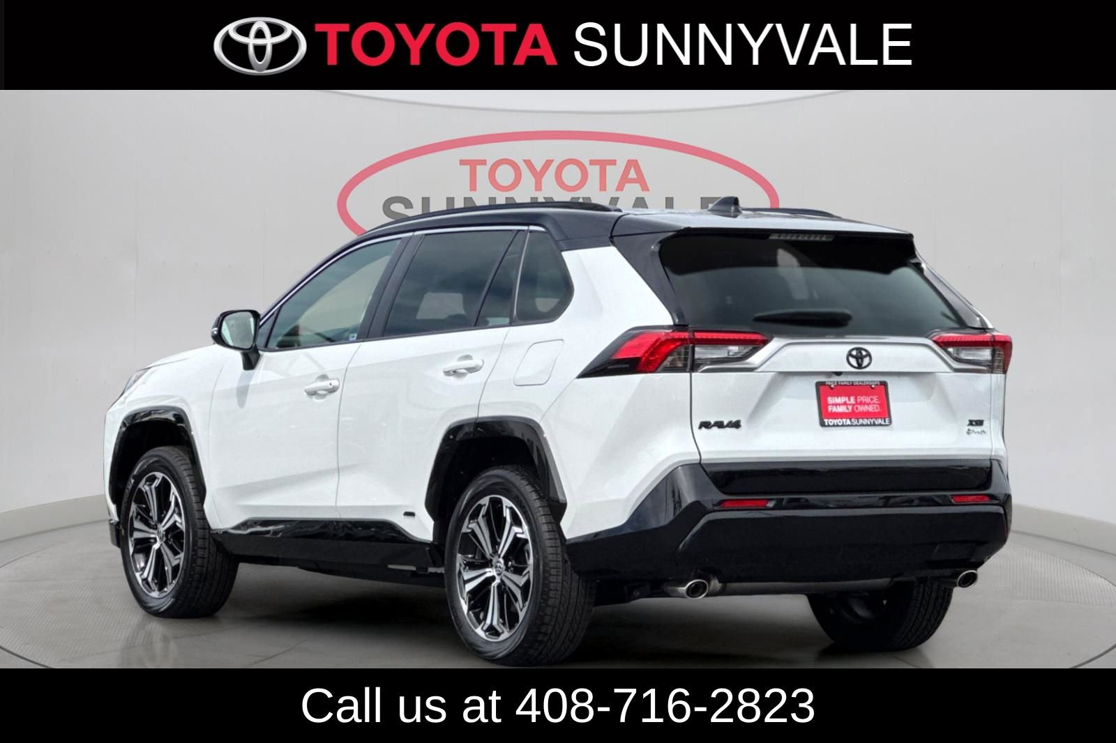 Certified 2025 Toyota RAV4 XSE w/ Weather Package image 8