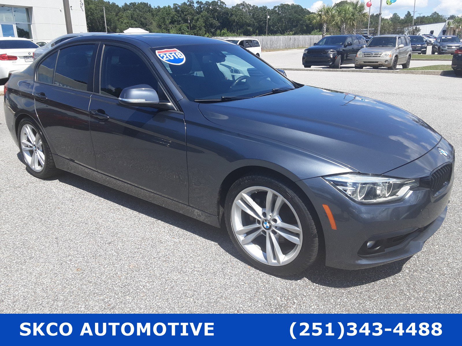 Used 2018 BMW 320i Sedan RWD image 7