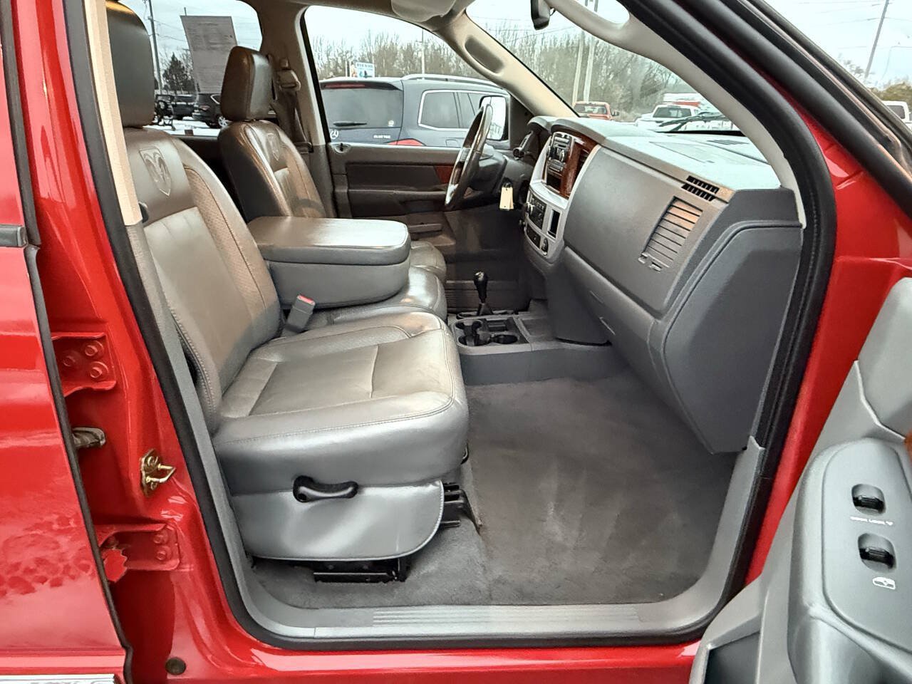 Used 2006 Dodge Ram 2500 Truck Laramie w/ Trailer Tow Group AWD/4WD image 25