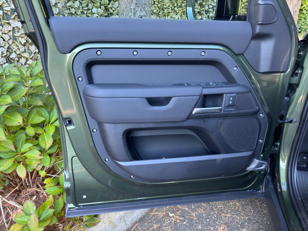 New 2026 Land Rover Defender 110 S image 8