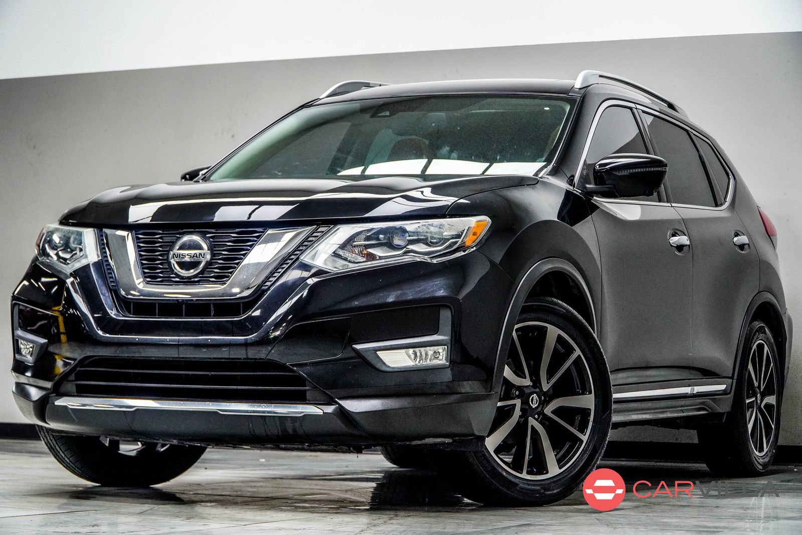 Used 2018 Nissan Rogue SL w/ Premium Package FWD image 1