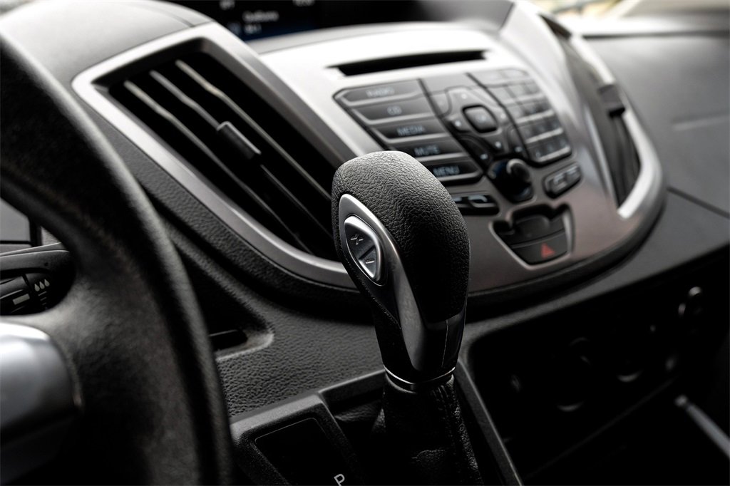 Used 2019 Ford Transit 350 XLT image 18