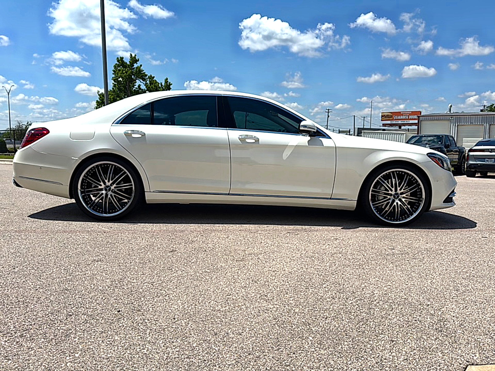 Used 2019 Mercedes-Benz S 560 Sedan image 5
