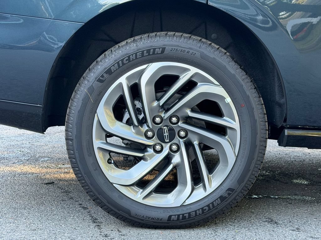 New 2026 Lincoln Navigator Reserve AWD/4WD image 8