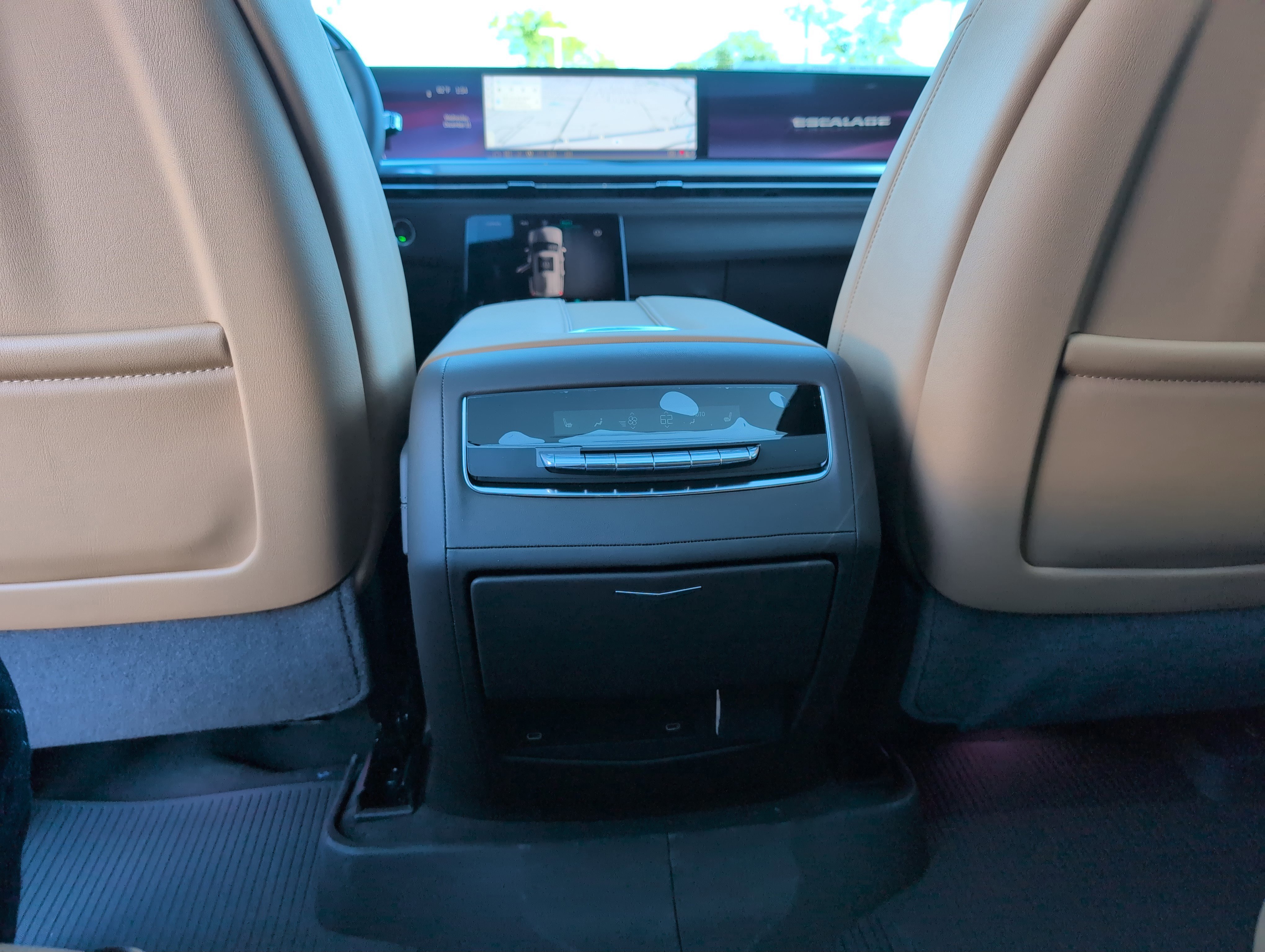 New 2026 Cadillac Escalade Luxury w/ LPO, Radiant Package image 30