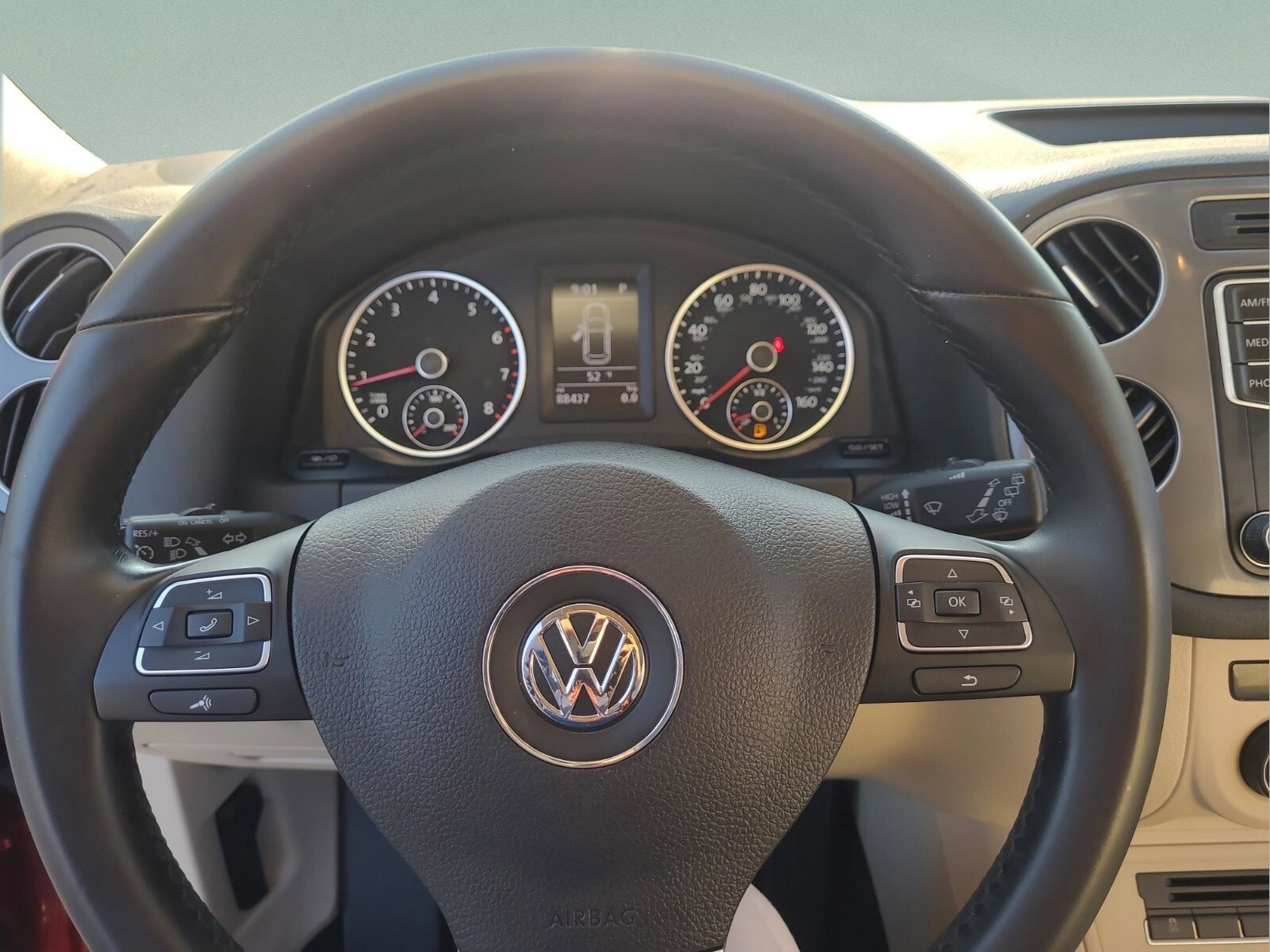 Used 2016 Volkswagen Tiguan S image 22