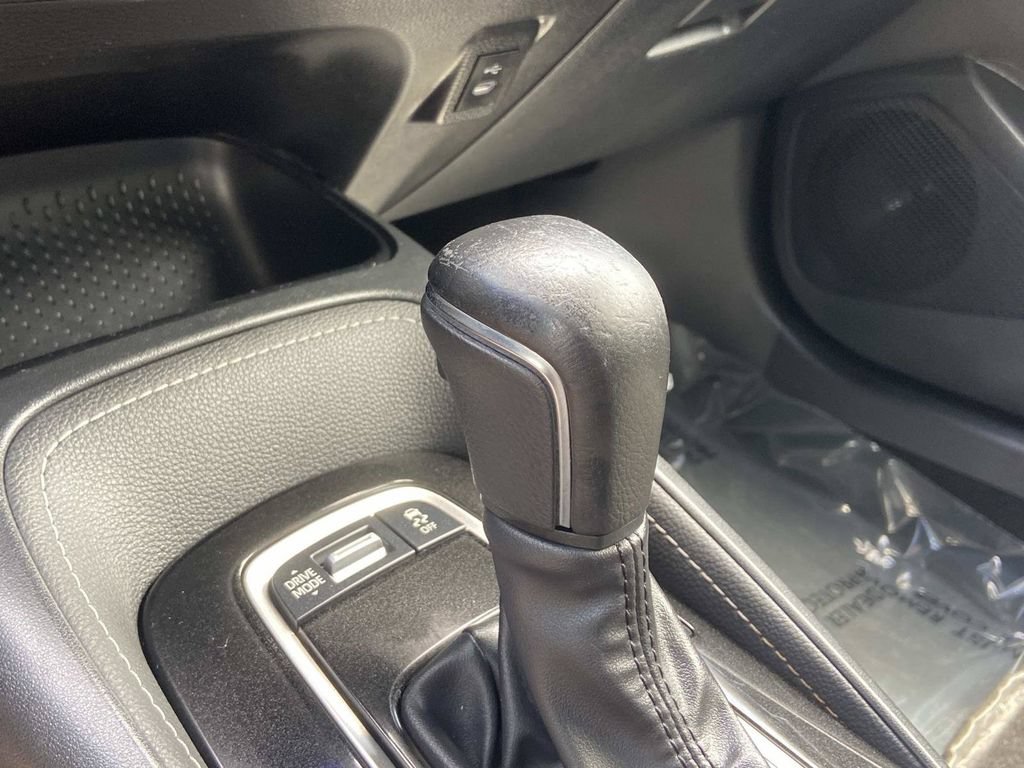 Used 2024 Toyota Corolla SE FWD image 38